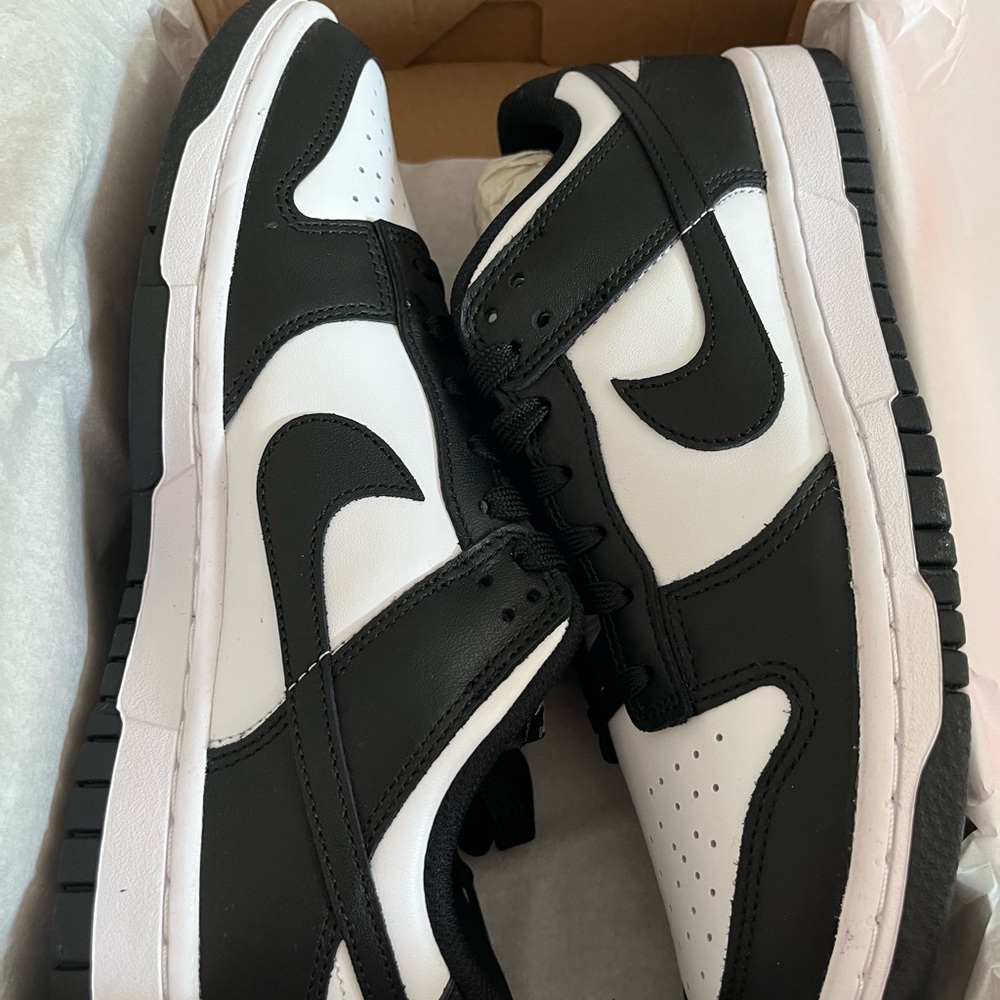 Nike Dunk Low in Black and White Women’s 8.5 New in box
